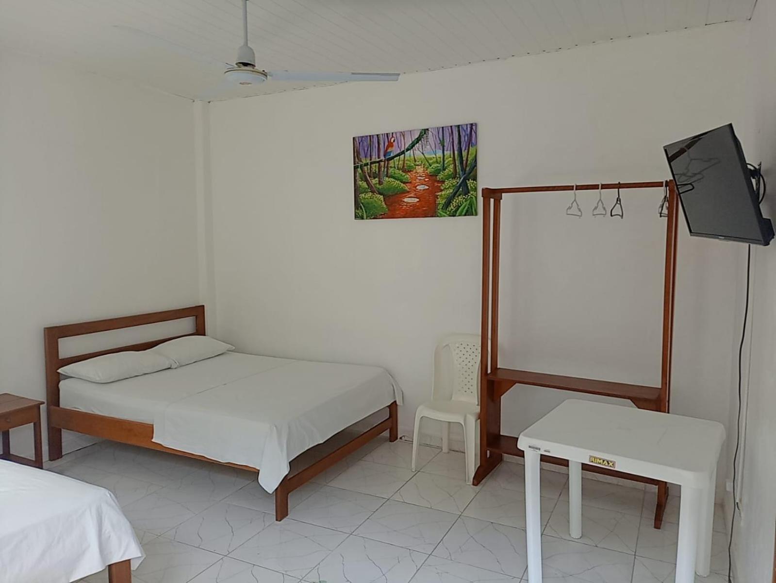 Hotel Heliconias Leticia Exterior photo