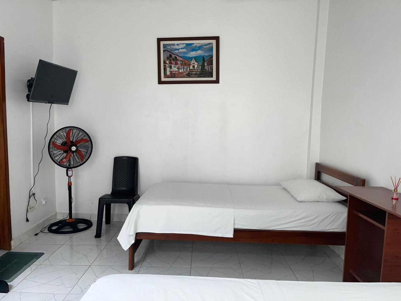 Hotel Heliconias Leticia Exterior photo