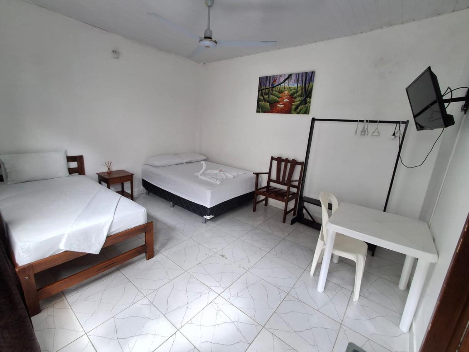 Hotel Heliconias Leticia Exterior photo